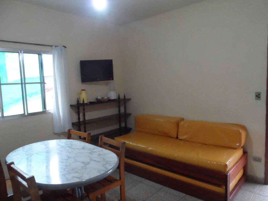 Aptos Familia Com Ar Condicionado Ubatuba Praia Pereque Acu Экстерьер фото